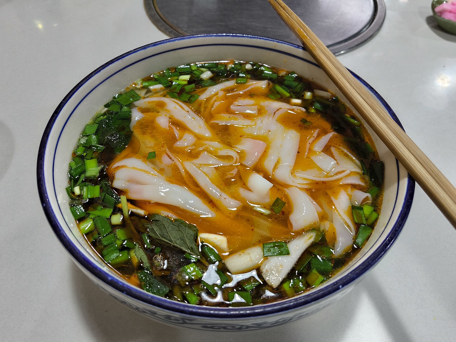 Yunnan rice noodles bowl