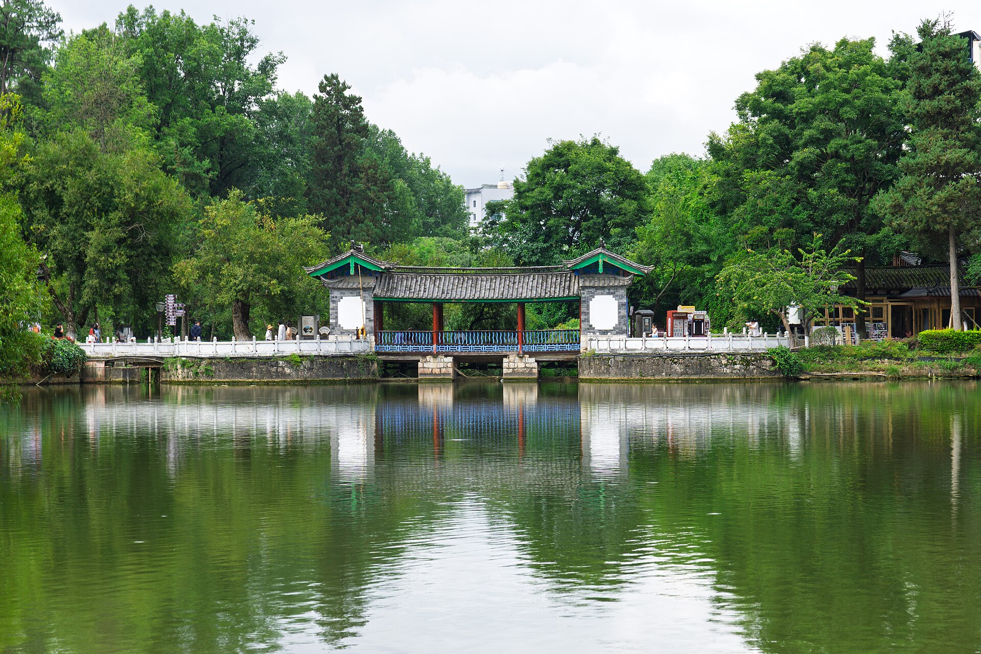 Lijiang best time to visit