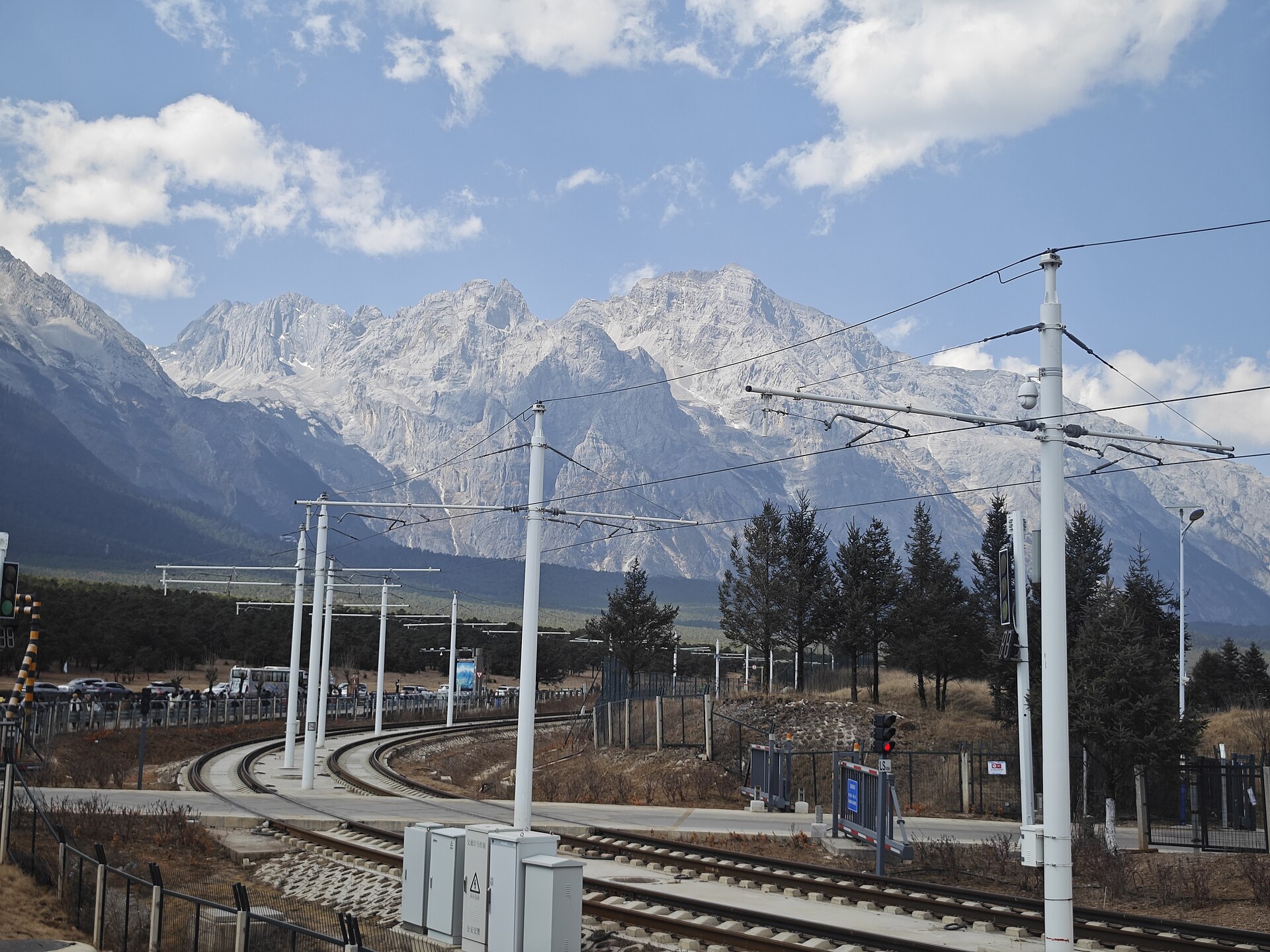 Jade Dragon Snow Mountain