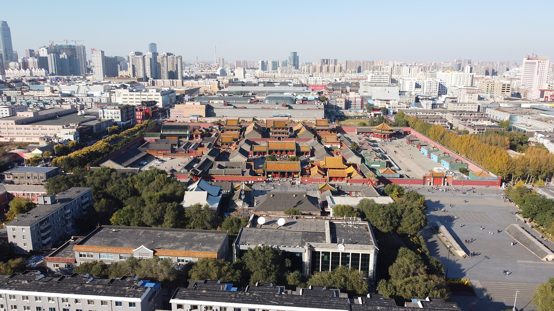 Mukden palace Shenyang courtyard