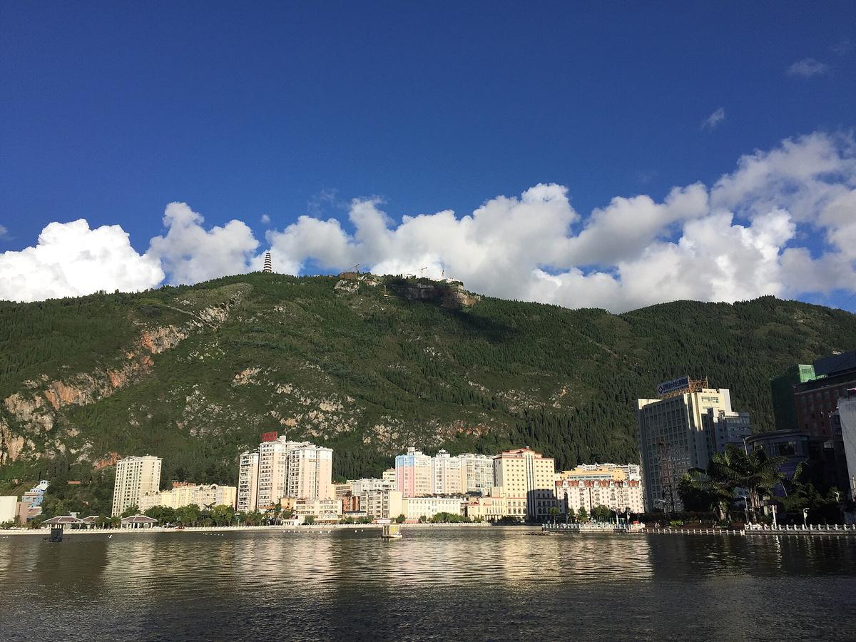 Gejiu Yunnan lake city